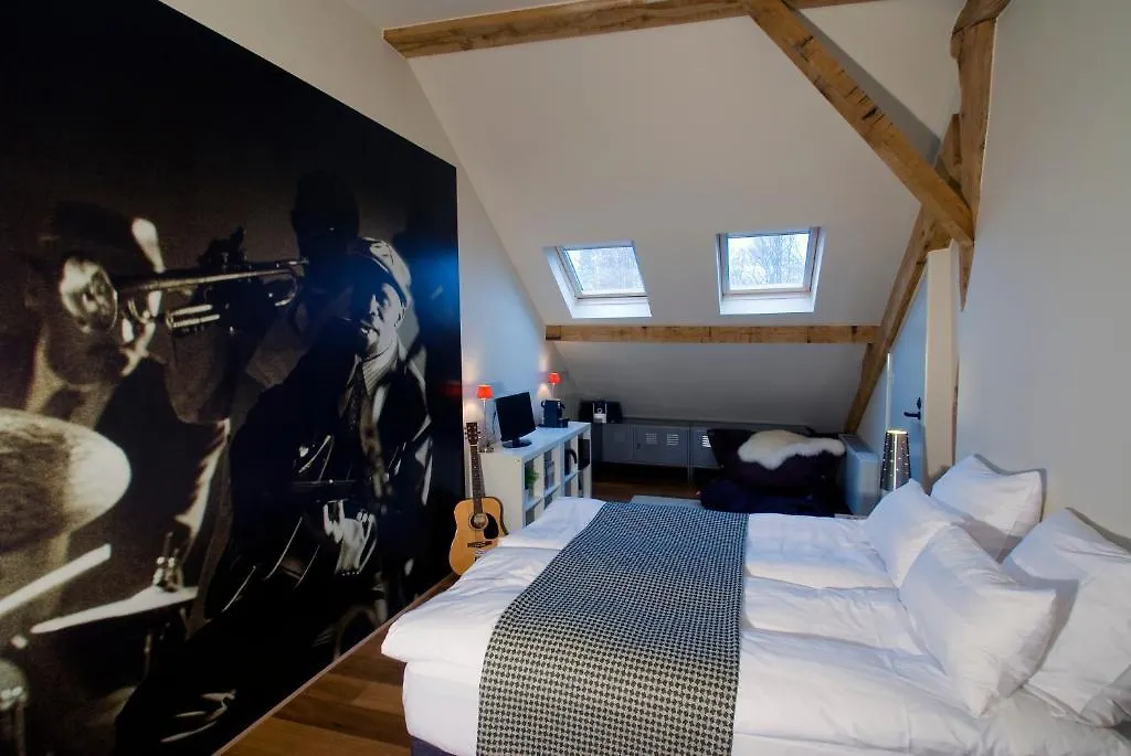 De Pingerhoeve Nuth 3*,  Netherlands